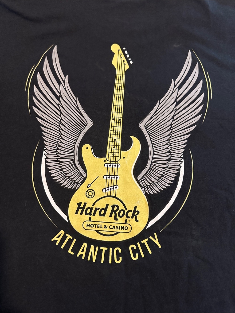 Hard Rock Cafe Atlantic City T-Shirt - Picture 3 of 6